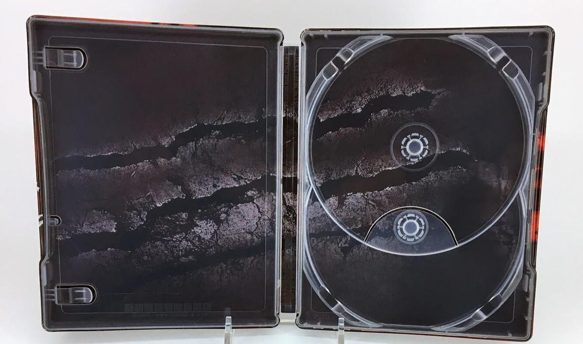 A-Quiet-Place-steelbook-3.jpg