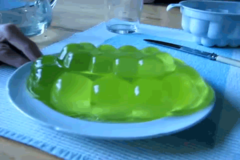 tumblr_lklbxyup3a1qzb7tbo1_500.gif