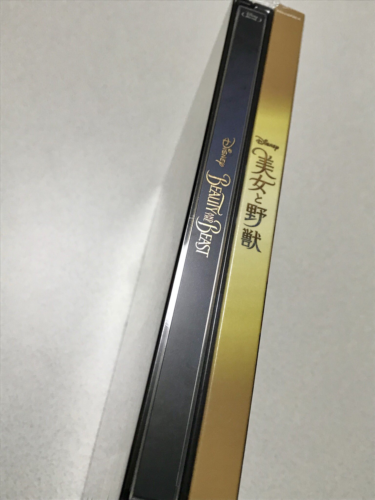 DLM6x4IVwAAKetq.jpg:large