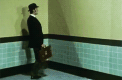 tumblr_mggputSMyu1qc2bleo4_250.gif