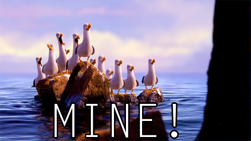 3D-Animated-Seagulls-Yell-Mine-Mine-Mine-.gif