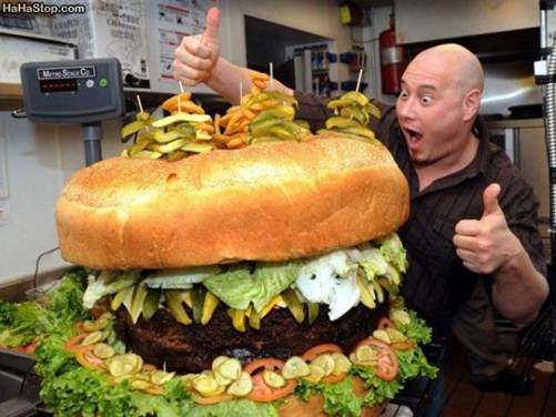 thats-a-giant-burger.jpg