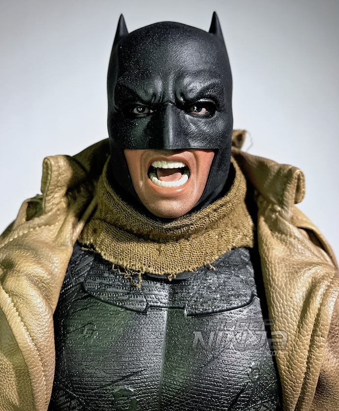 A review of the 1/6 scale Knightmare Batman from BATMAN V SUPERMAN DAWN OF  JUSTICE by Hot Toys | Hi-Def Ninja - Blu-ray SteelBooks - Pop Culture -  Movie News