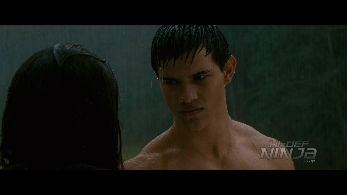 Twilight new sales moon english subtitles
