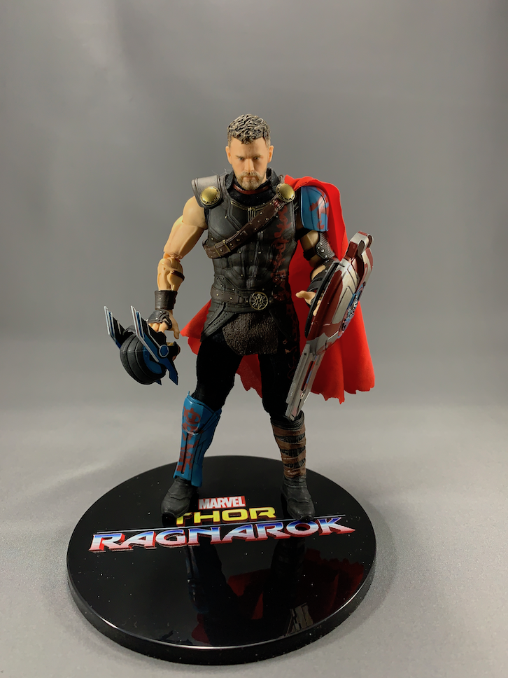 mezco one 12 thor